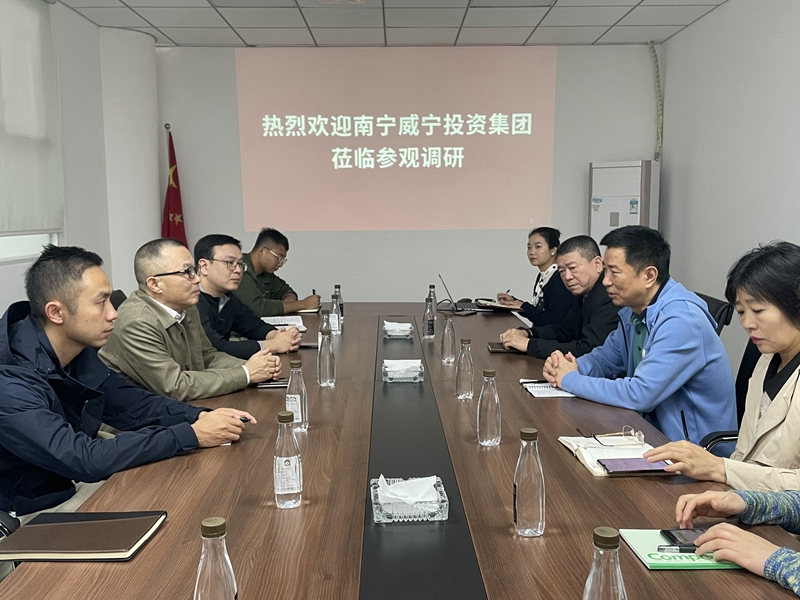 /QJ_930955799832.jpg 與路橋體育座談現(xiàn)場(chǎng).jpg